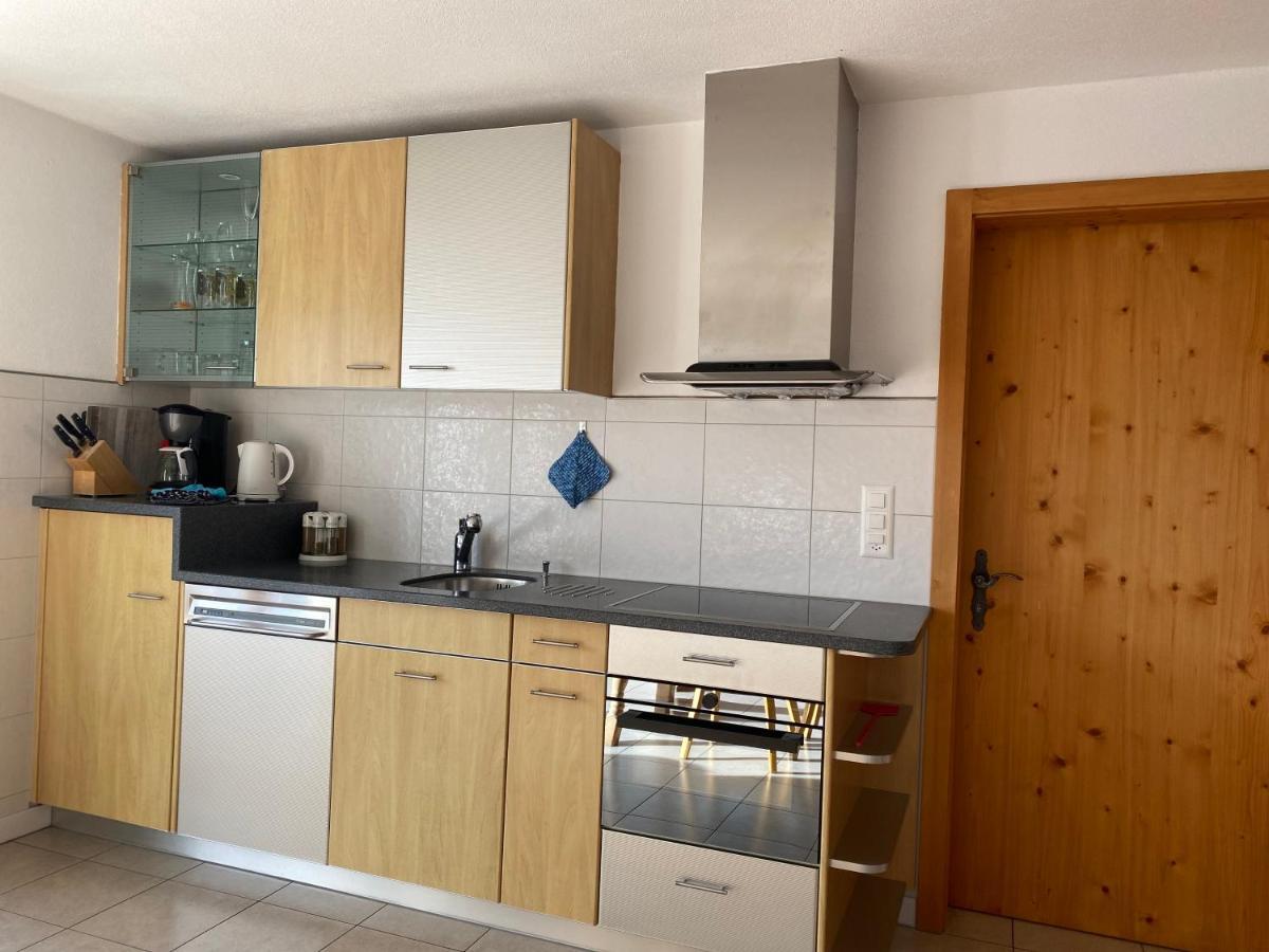 Ferienwohnung In Tschlin Mit Panoramablick Exteriör bild