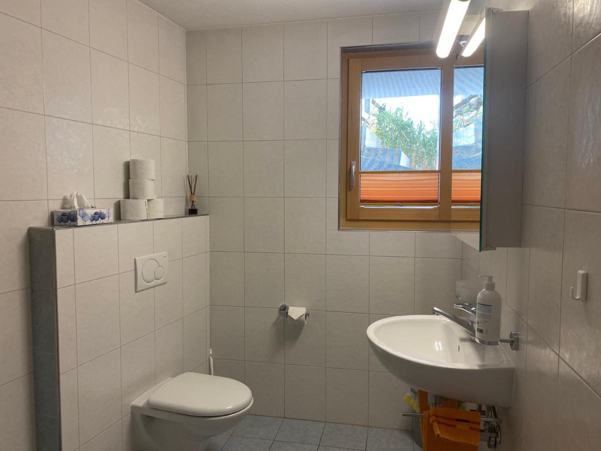 Ferienwohnung In Tschlin Mit Panoramablick Exteriör bild